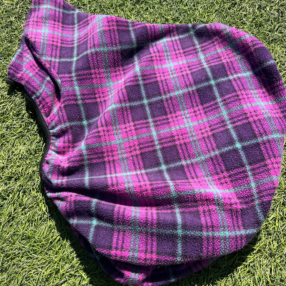 Plaid Jump Saddle Cover